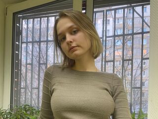 camgirl showing tits ErlineDimmick