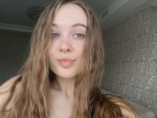 hot girl live cam AlbertaClem