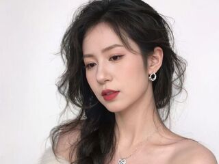 topless AnnLinMei