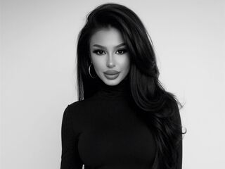 naughty camgirl fingering shaved pussy CherrieMadisson