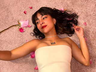 naughty cam photo ElizabethThaylor