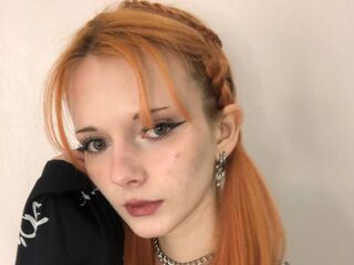 camgirl masturbating with sex toy JaunitaHereth