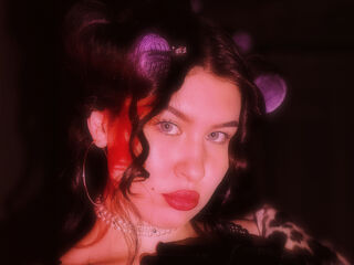 spy webcam LarondaSuitt