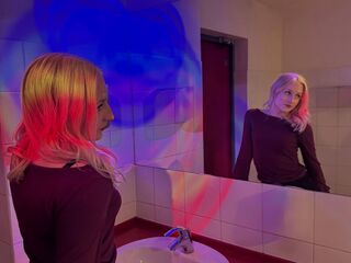 camwhore naked LucilleWiste