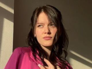 adult livecam MaudGuerrido
