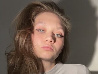 masturbating cam girl TawanaHyers