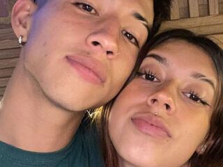 webcam couple MikeAndEva