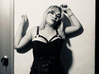 bdsm girl cam BelliniSarah