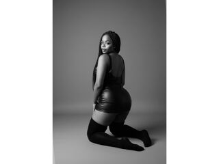 camgirl fetish chatroom BrownNina