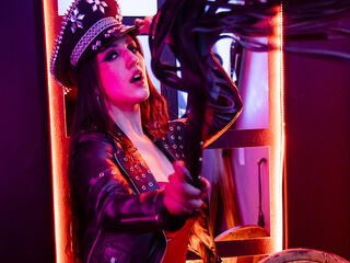 submission fetish show CleodoraNoir