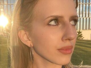 camgirl livesex AishaSpringstead