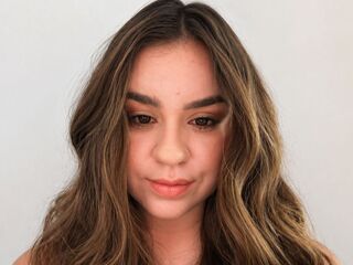 erotic webcam video AlexandraThornt