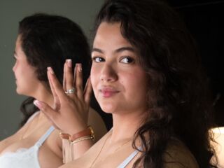 hot camwhore AliceMorellli