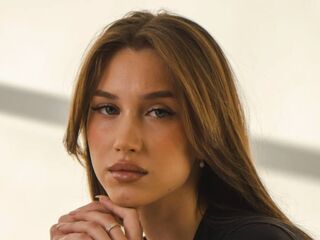 camgirl porn AmelinaBrauberg