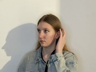 jasmin videos AmiEllert