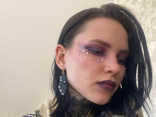 camgirl showing tits AndreaHazel