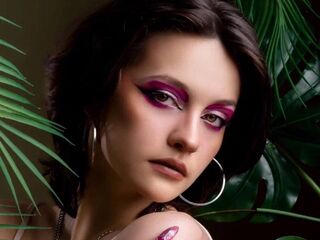 nude webcam girl photo AniRai