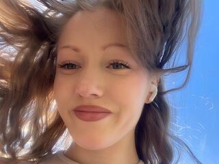 sexy camgirl AnnikaRodrigez