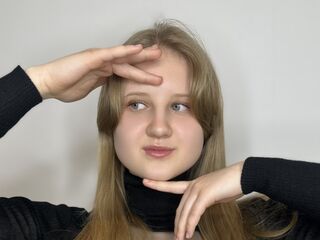 adult cam chat ArmindaMerry