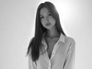 adult chat room AstridManning