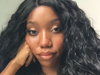 camslut naked AuroraSilve