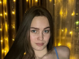 sexcam photo BernardineCaiafa