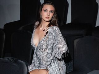 girl webcam BillyeMacke