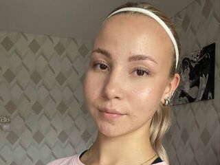 flirt chat room CatrinaWakley