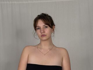 webcam girl chatroom CecilHolcombe