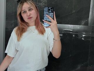 naughty camgirl picture ChuFlorendo