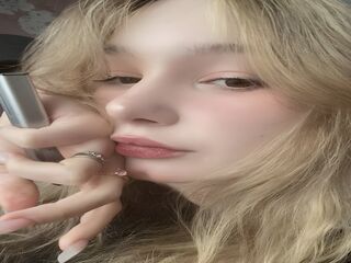 fingering camslut CicelyAdessa