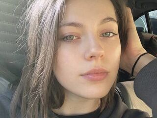 naked cam girl photo ClarettaZinno