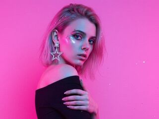 mastubating web cam girl DaiseyNovotny