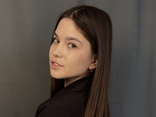 naughty camgirl picture DarlineAugeri