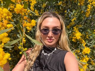 live sex cam picture DelaineClowerd