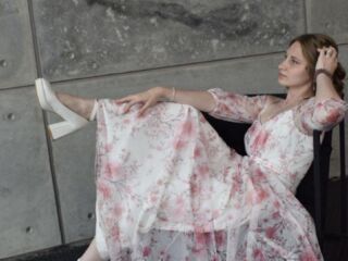 free live webcam sex EarleneConaghan