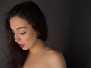 naked cam chatroom ElaraEden