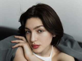 beautiful cam girl ElvieTorbett