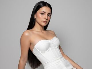 camgirl showing pussy EmmyRouss