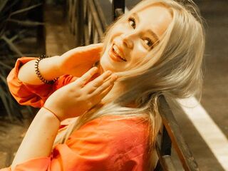 fingering girl cam picture EstellaLugabihl