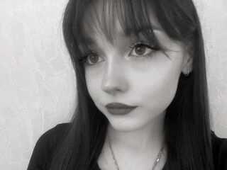 voyeur cam EvelynnCaillouet