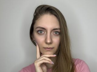 camslut fingering wet pussy GenevaAndrode