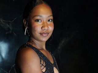 camgirl HannahLabel