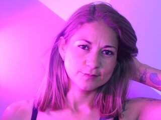 girl cam IsabellaBaker