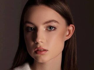 web cam show JaneneFeig