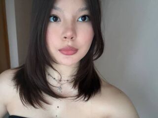 sexy webcamgirl pic JulienneCharters