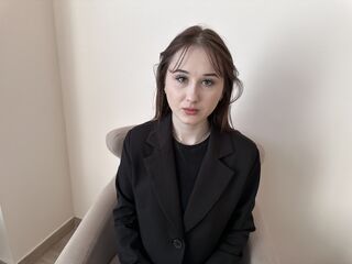 beautiful webcam girl JulietVeis