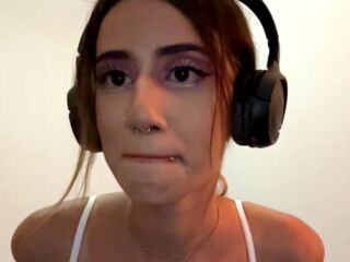 hot webcam slut JulySapphire