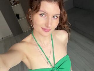 camgirl livesex KarmenZeinert