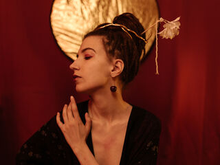 webcam babe chat room KarraTart